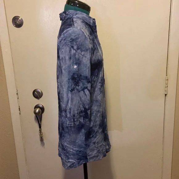 Women’s Lightweight Tie-Dye Top Med 3/4 Rolled Tab Sleeve Tunic Style - Picture 5 of 6